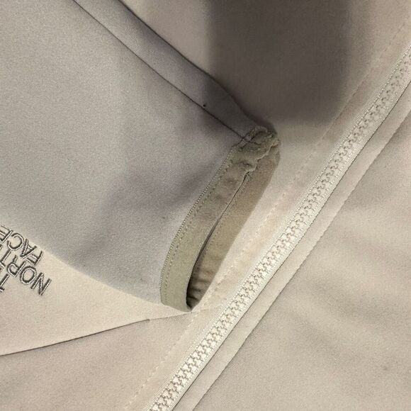 The North Face White and Grey Zip Up Jacket- Size M - Picture 3 of 8